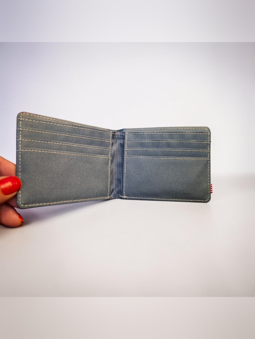 Herschel Supply Company Roy Canvas Bi-Fold Wallet - Picture 3 of 5